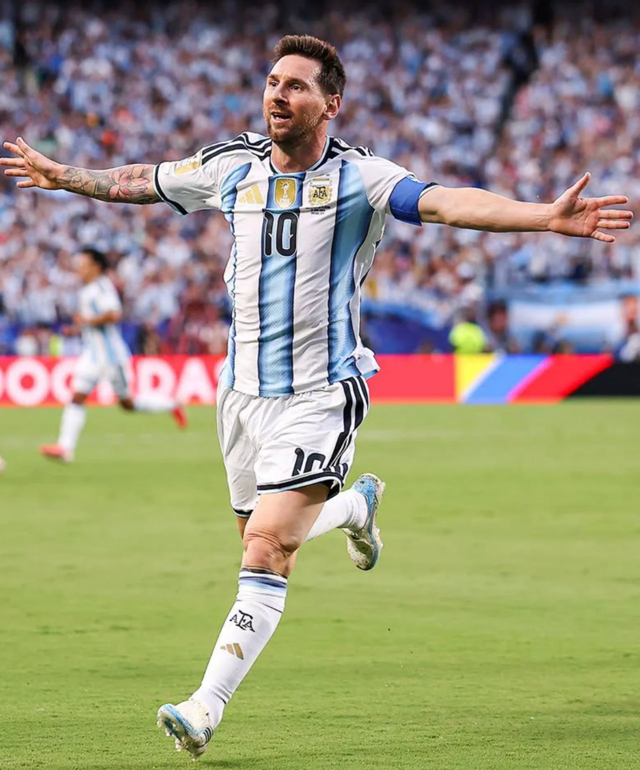 messi hattrick algeria 02