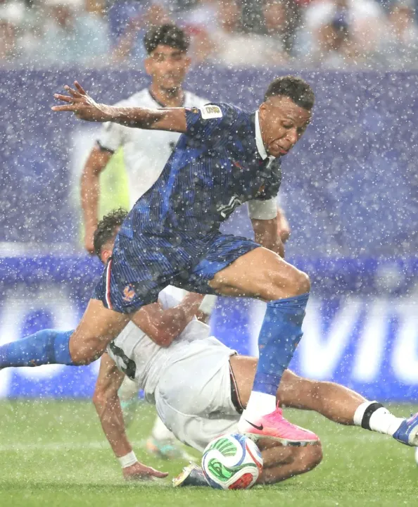 messi record june22 roundup 02