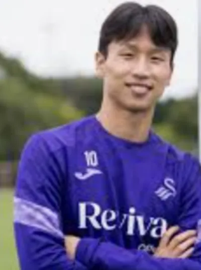 Eom Ji-sung